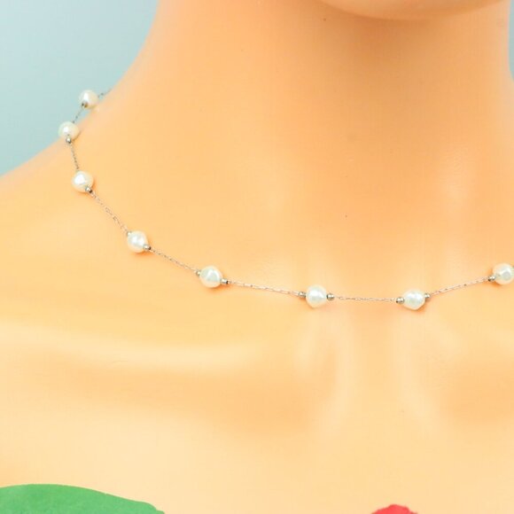 Delicate & Contemporary Necklace Chain, A Lovely Choice for Women, EVCH1159 - Picture 4 of 15